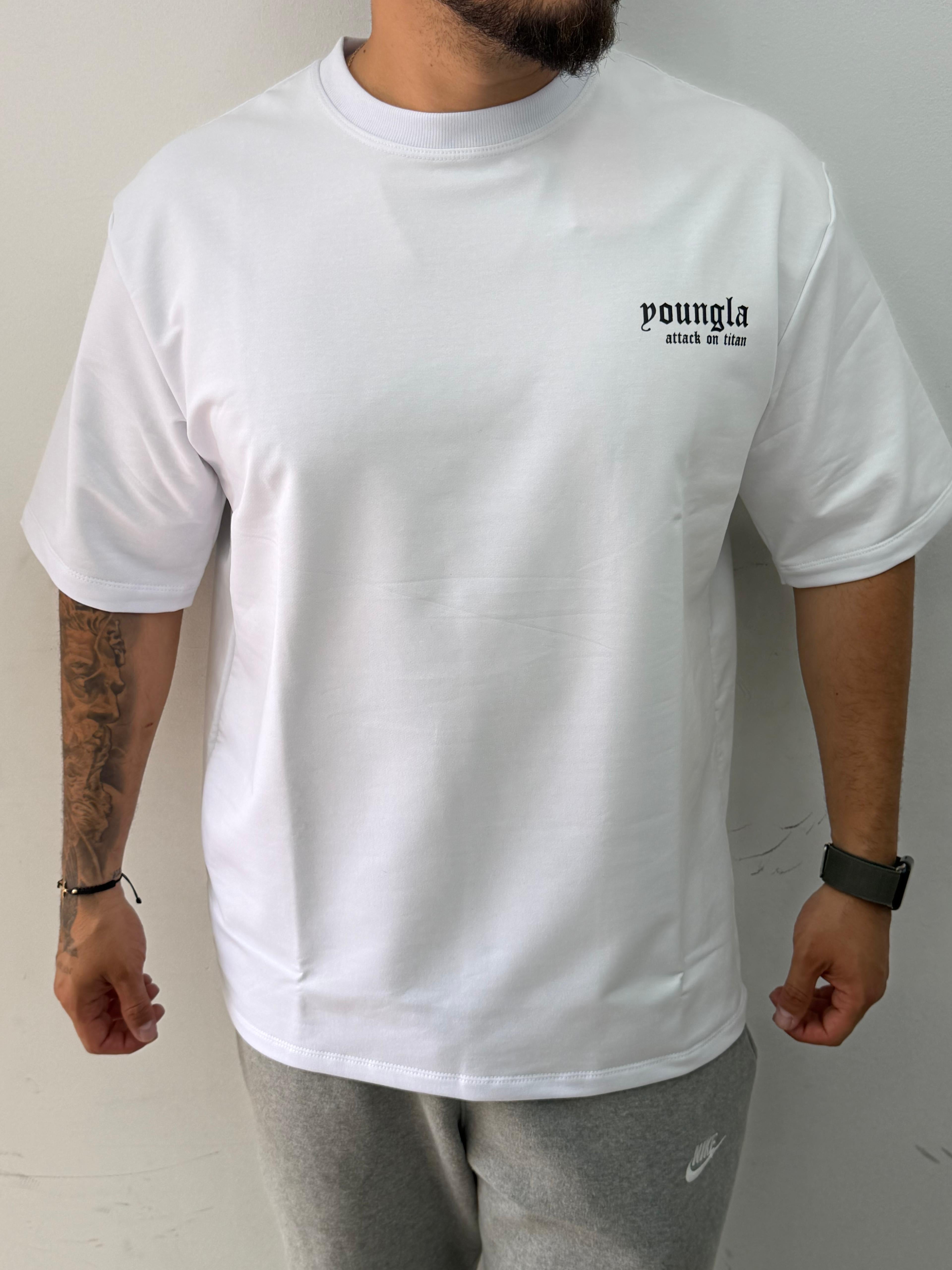 CAMISETA ATTACK ON TITAN 2